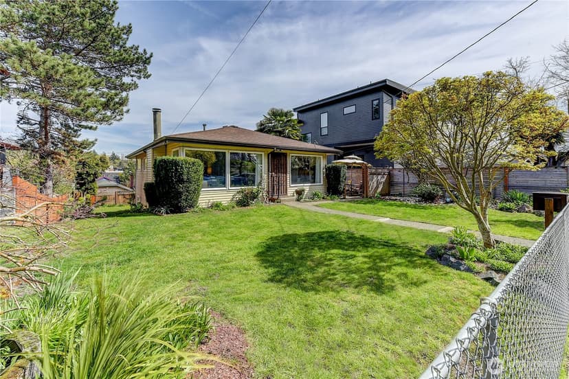 Property photo for 610 27th Avenue E, Seattle photo 2