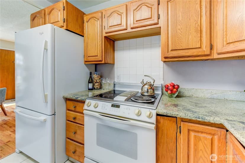 Property photo for 610 27th Avenue E, Seattle photo 9
