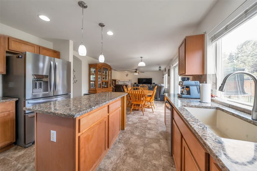Property photo for 13811 176th Street E, Puyallup photo 17