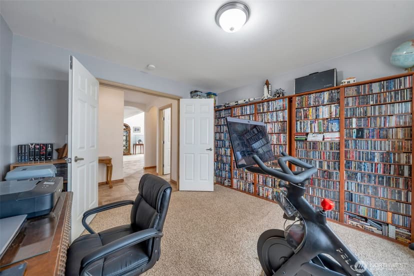 Property photo for 13811 176th Street E, Puyallup photo 23