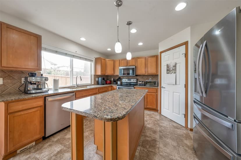 Property photo for 13811 176th Street E, Puyallup photo 16
