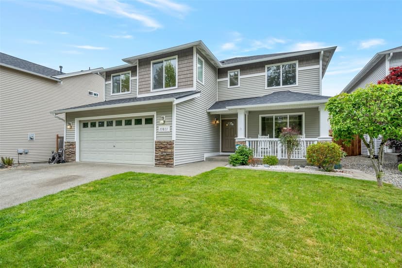 Property photo for 13811 176th Street E, Puyallup photo 2