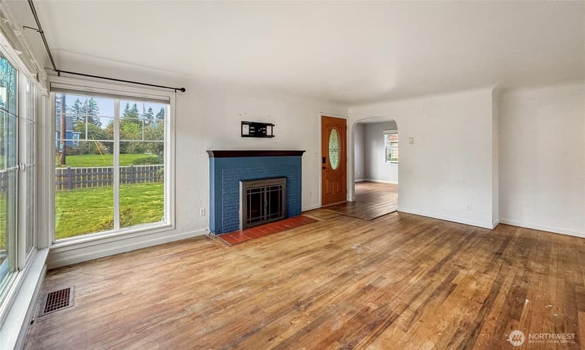 Property photo for 6421 Cypress Street, Everett photo 4