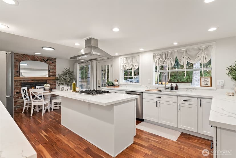 Property photo for 6615 Silver Springs Drive NW, Gig Harbor photo 10