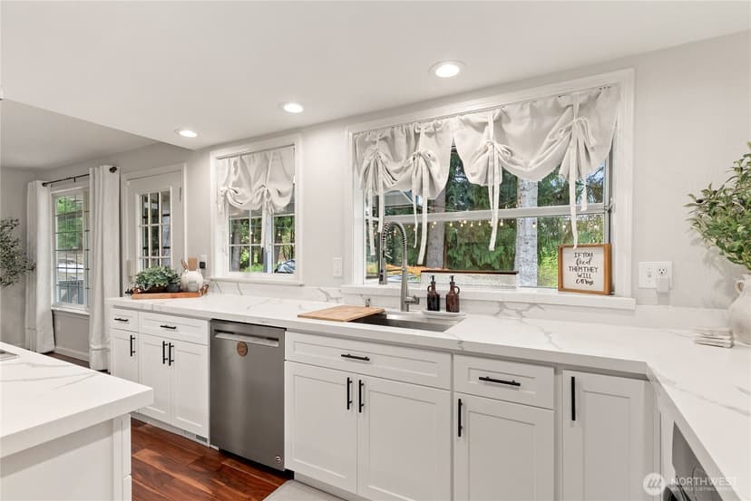 Property photo for 6615 Silver Springs Drive NW, Gig Harbor photo 12