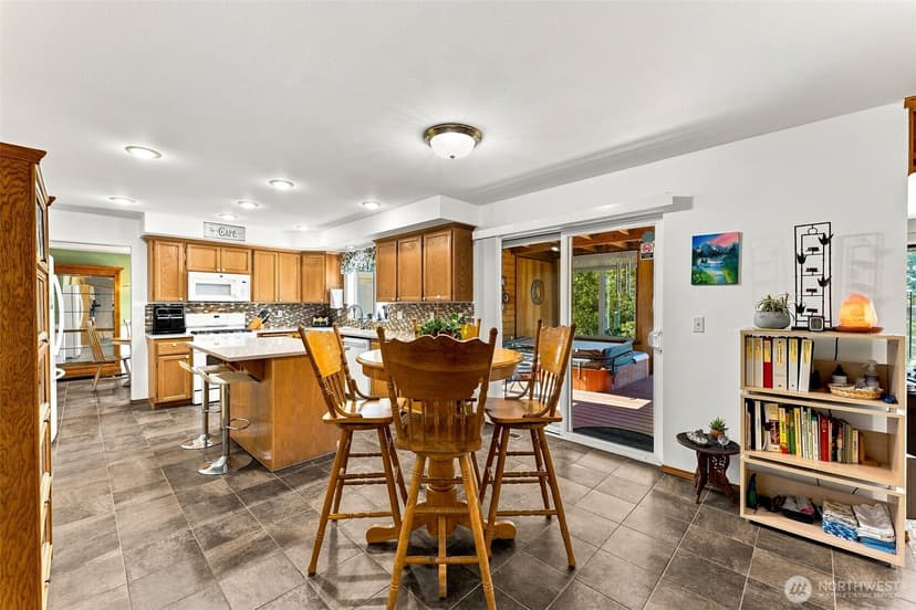 Property photo for 10705 189th Avenue E, Bonney Lake photo 10