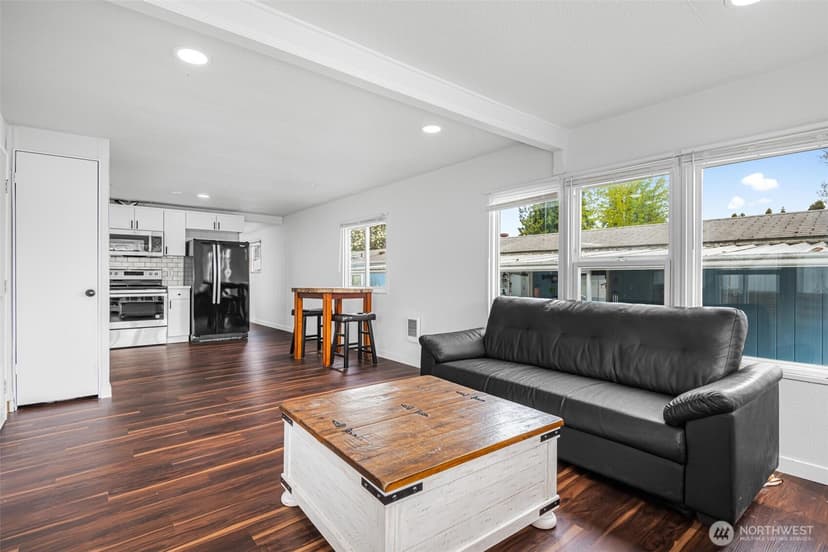 Property photo for 23708 LOCUST Way #35, Bothell photo 9