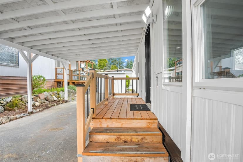 Property photo for 23708 LOCUST Way #35, Bothell photo 5