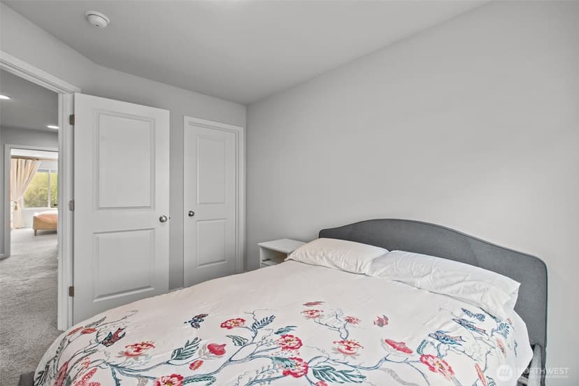 Property photo for 8226 S 132nd Street, Seattle photo 14