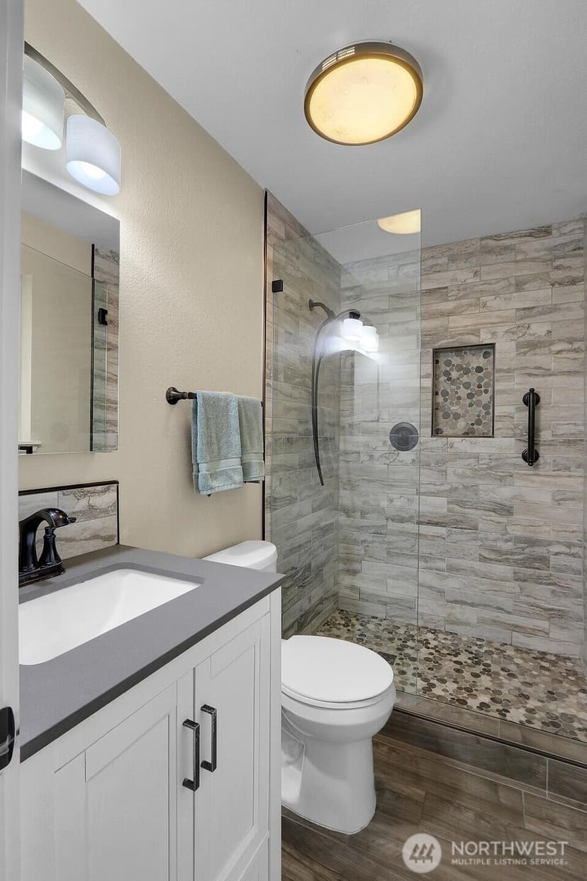 Property photo for 6628 Beverly Boulevard, Everett photo 14