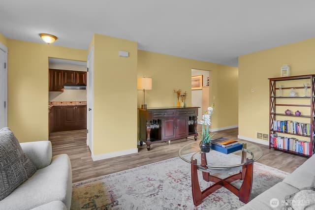 Property photo for 6628 Beverly Boulevard, Everett photo 5