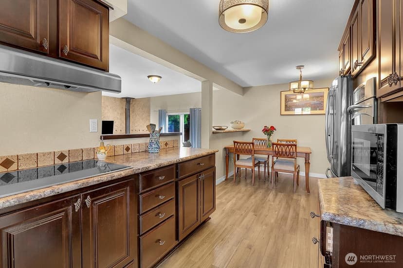 Property photo for 6628 Beverly Boulevard, Everett photo 6