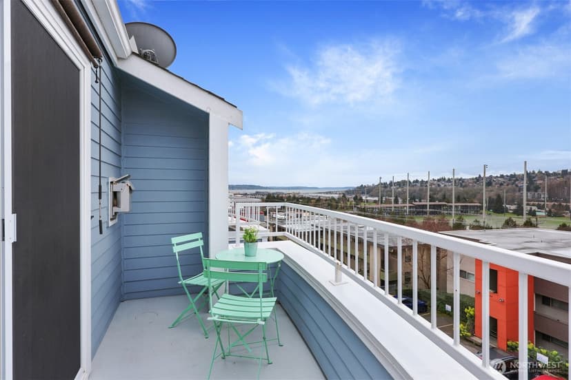 Property photo for 2841 14th Avenue W #202, Seattle photo 7