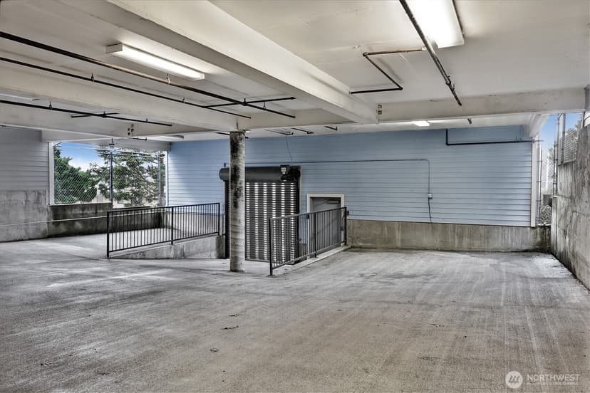 Property photo for 2841 14th Avenue W #202, Seattle photo 22