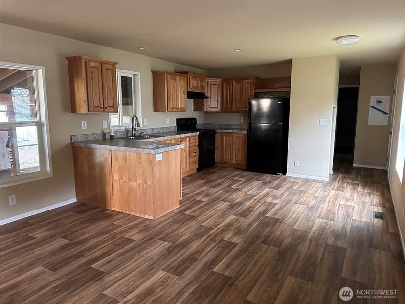 Property photo for 711 S Rain Street NE, Ocean Shores photo 6