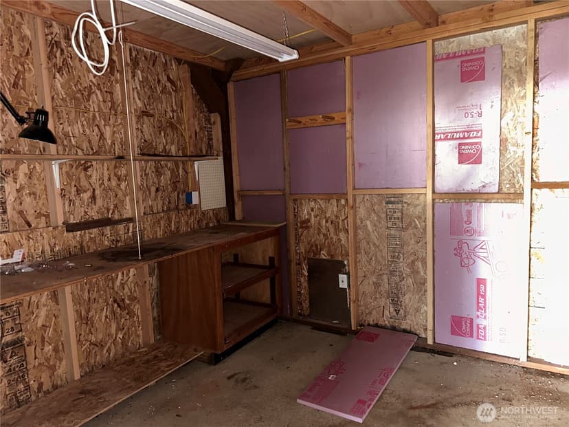 Property photo for 711 S Rain Street NE, Ocean Shores photo 22