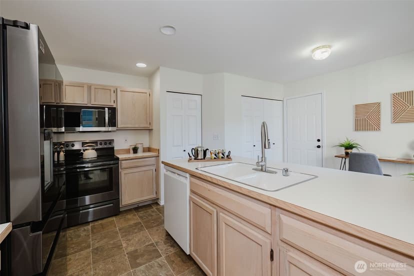 Property photo for 10898 Tulip Place NW, Silverdale photo 18