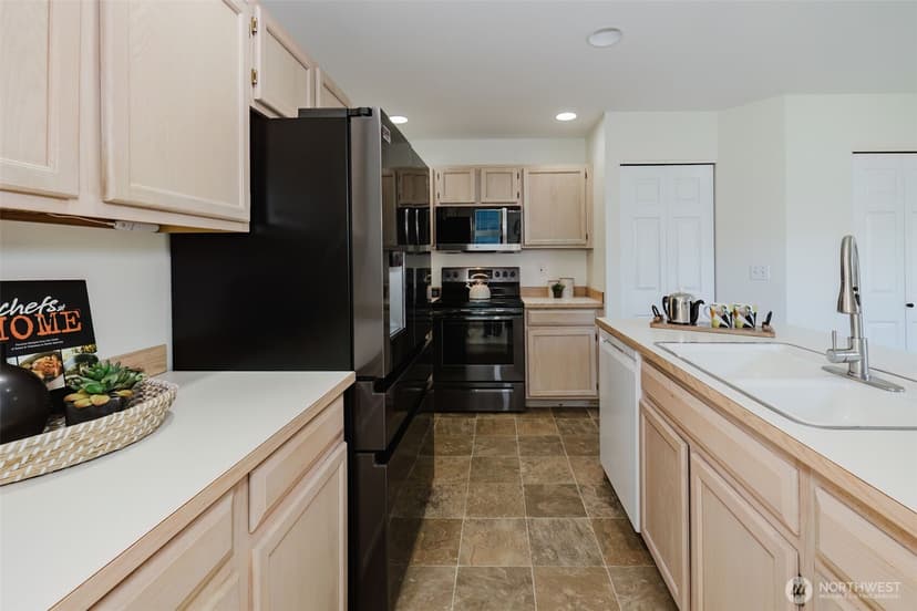 Property photo for 10898 Tulip Place NW, Silverdale photo 19