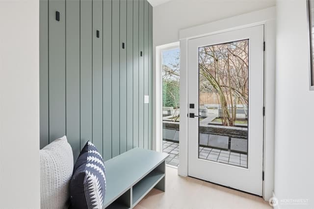 Property photo for 2018 Fairview Avenue E #D, Seattle photo 3