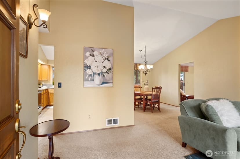 Property photo for 9421 175th Street Ct E, Puyallup photo 3
