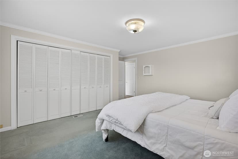 Property photo for 901 Rucker Avenue, Everett photo 20
