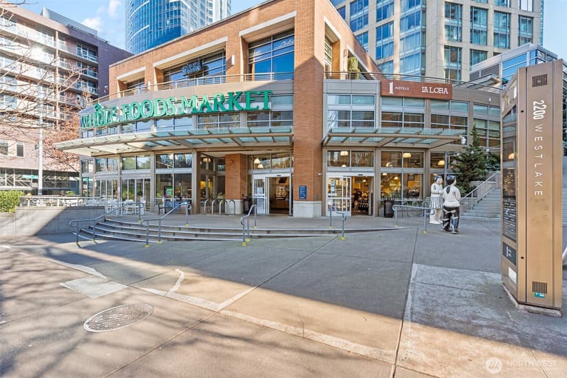 Property photo for 900 Lenora Street #W801, Seattle photo 33