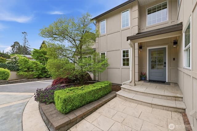 Property photo for 18124 Riviera Place SW, Normandy Park photo 3