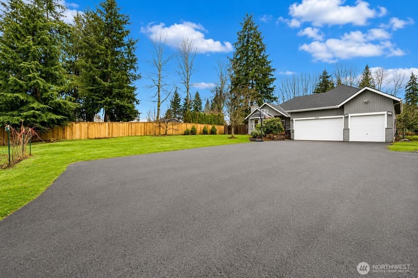 Property photo for 17214 Snohomish Avenue, Snohomish photo 22