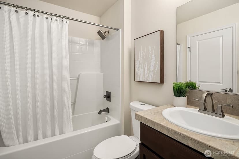 Property photo for 10508 SE 10th Court, Bellevue photo 21