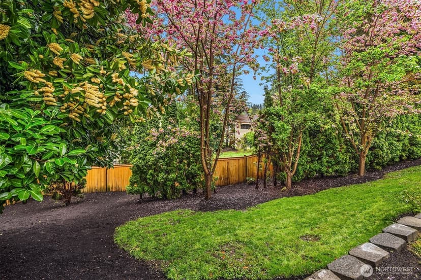 Property photo for 6240 NE 204th Place, Kenmore photo 36
