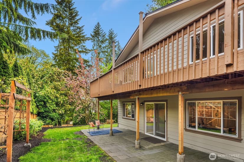 Property photo for 6240 NE 204th Place, Kenmore photo 34