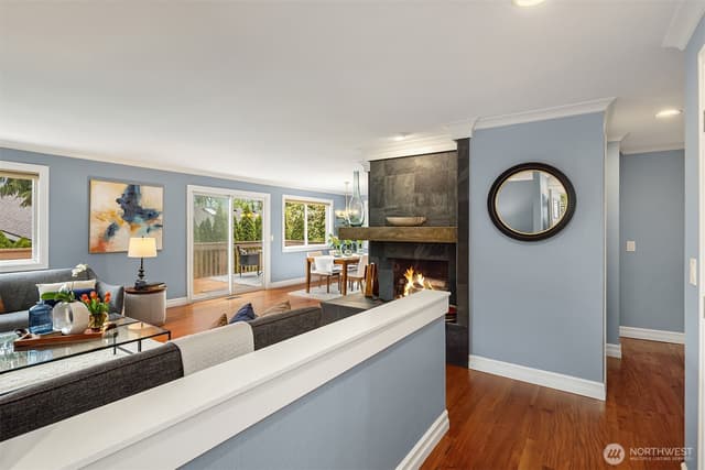 Property photo for 6240 NE 204th Place, Kenmore photo 3