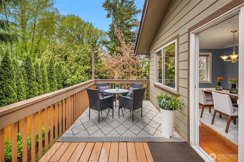 Property photo for 6240 NE 204th Place, Kenmore photo 15
