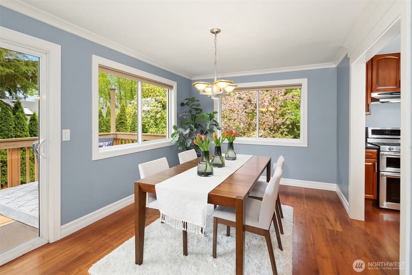 Property photo for 6240 NE 204th Place, Kenmore photo 8