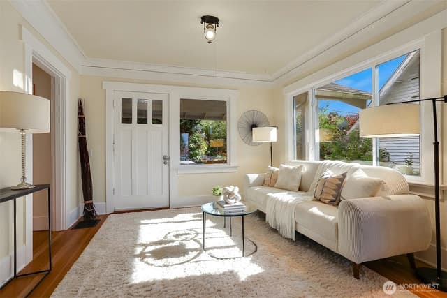 Property photo for 7015 2nd Avenue NW, Seattle photo 5