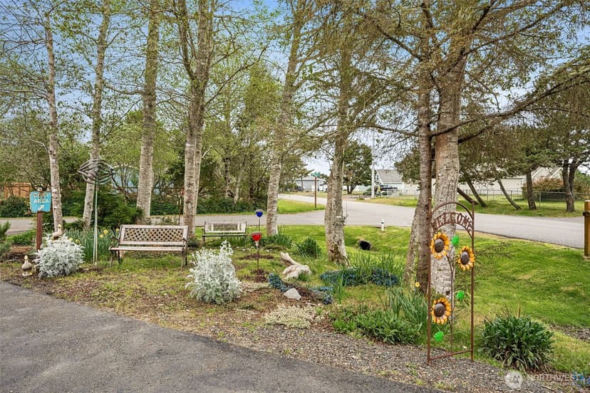 Property photo for 830 Wawona Avenue SW, Ocean Shores photo 26