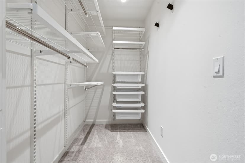 Property photo for 701 Galer St #609, Seattle photo 23