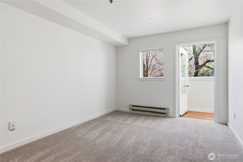 Property photo for 701 Galer St #609, Seattle photo 25