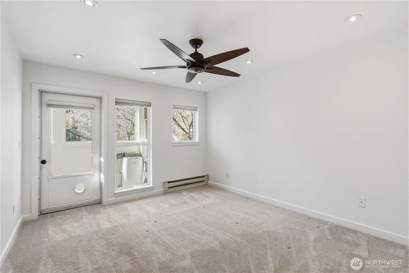 Property photo for 701 Galer St #609, Seattle photo 18