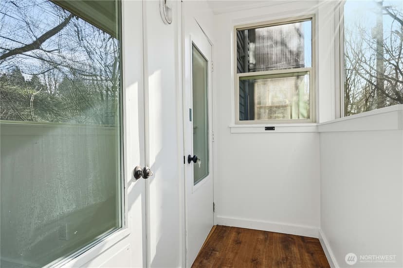 Property photo for 701 Galer St #609, Seattle photo 19