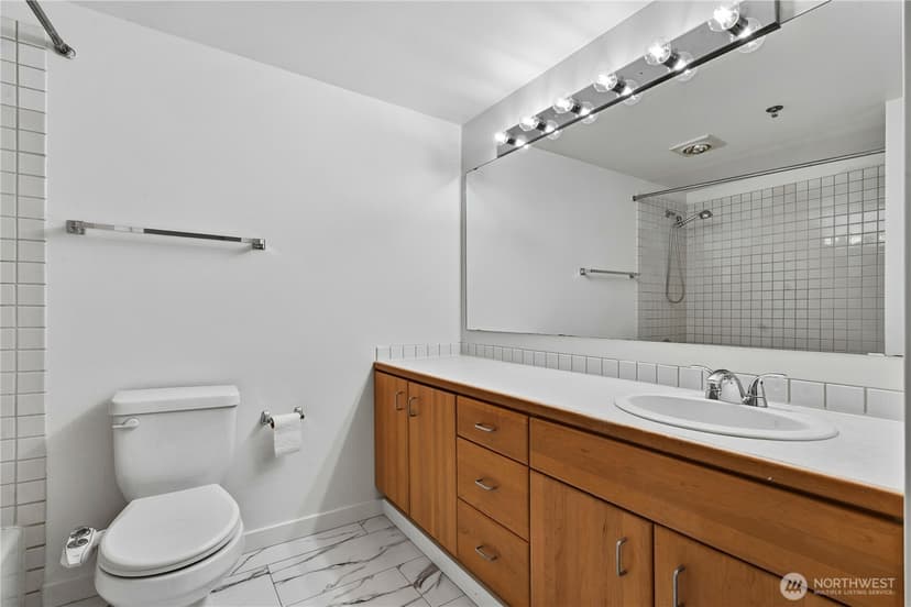 Property photo for 701 Galer St #609, Seattle photo 27