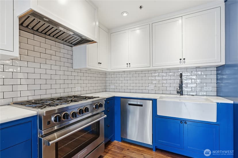 Property photo for 701 Galer St #609, Seattle photo 13