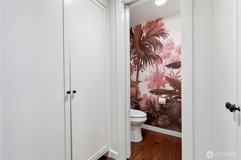 Property photo for 701 Galer St #609, Seattle photo 15