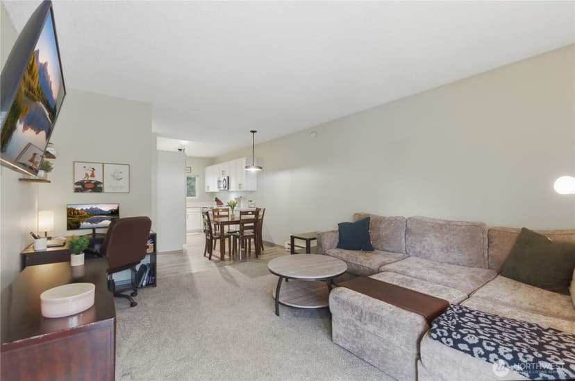 Property photo for 5804 200th Street SW #C, Lynnwood photo 13