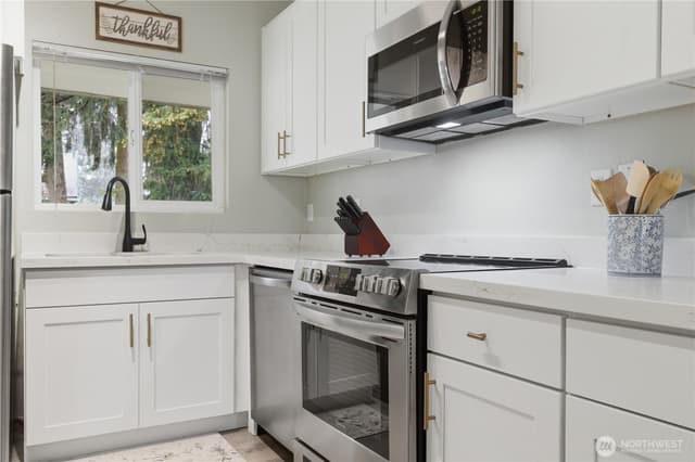 Property photo for 5804 200th Street SW #C, Lynnwood photo 5
