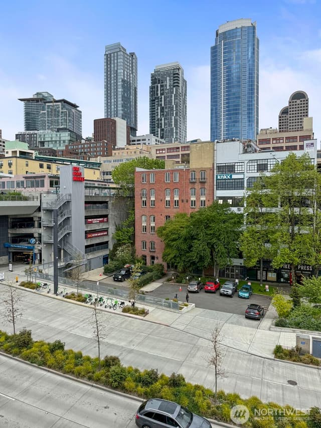 Property photo for 1507 Western Avenue #R203, Seattle