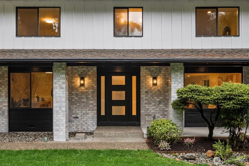 Property photo for 15120 NE 201st Street, Woodinville photo 4