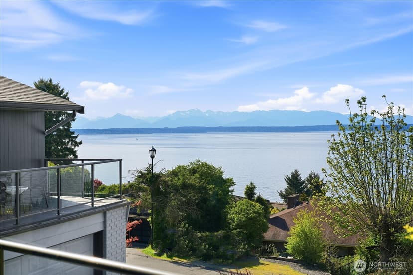 Property photo for 10248 Richwood Avenue NW, Seattle photo 12
