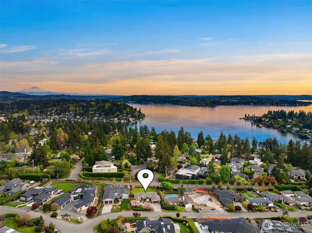 Property photo for 9359 Sunset Way, Bellevue photo 4