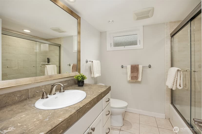 Property photo for 9359 Sunset Way, Bellevue photo 26